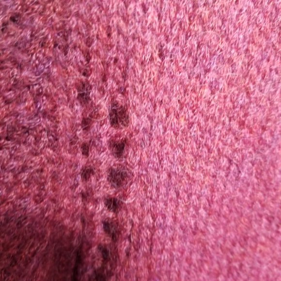 TOMMY BAHAMA WOMEN'S SIZE XS MOHAIR WOOL ITALIAN YARN V-NECK OPEN KNIT SWEATER - Picture 3 of 8